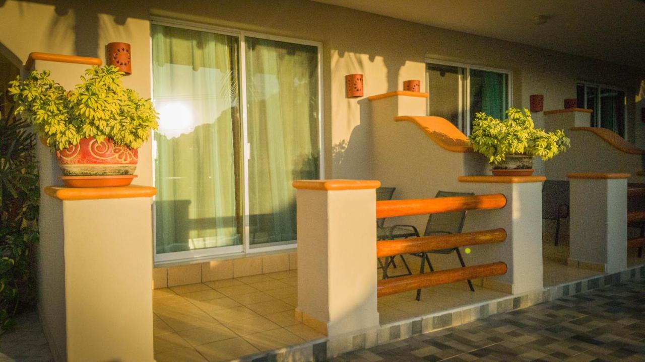 Bonito Hotel By Arans シワタネホ エクステリア 写真